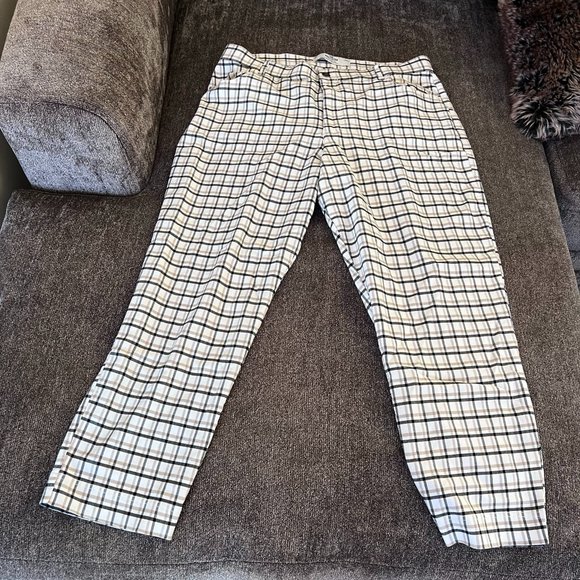 Hollister Pants - Hollister Plaid Ultra High Rise Hollister Advanced Stretch Women's XL